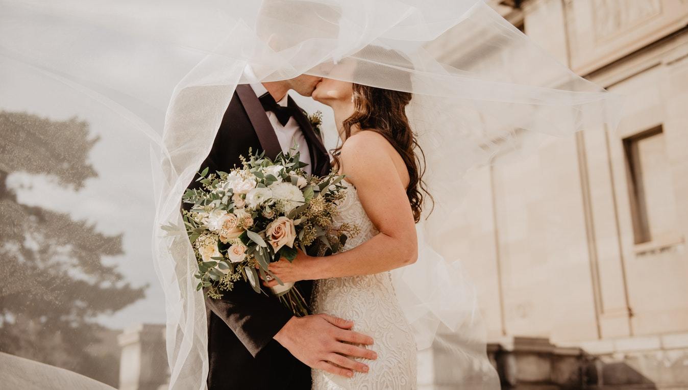 Tiny Details for Your Big Day: Easy Exercises for Toning Your Arms