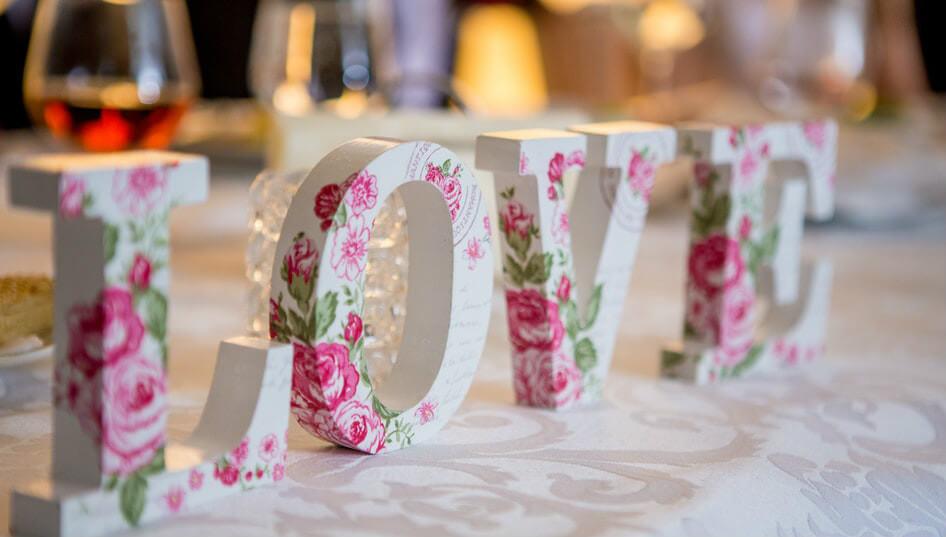 Your Guide to a DIY Wedding: Invitations, Favors and Centerpieces