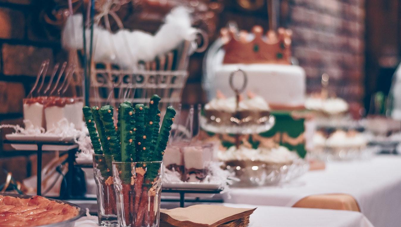Tiny Details for Your Big Day: 5 Tips for Safe Food Storage During Reception