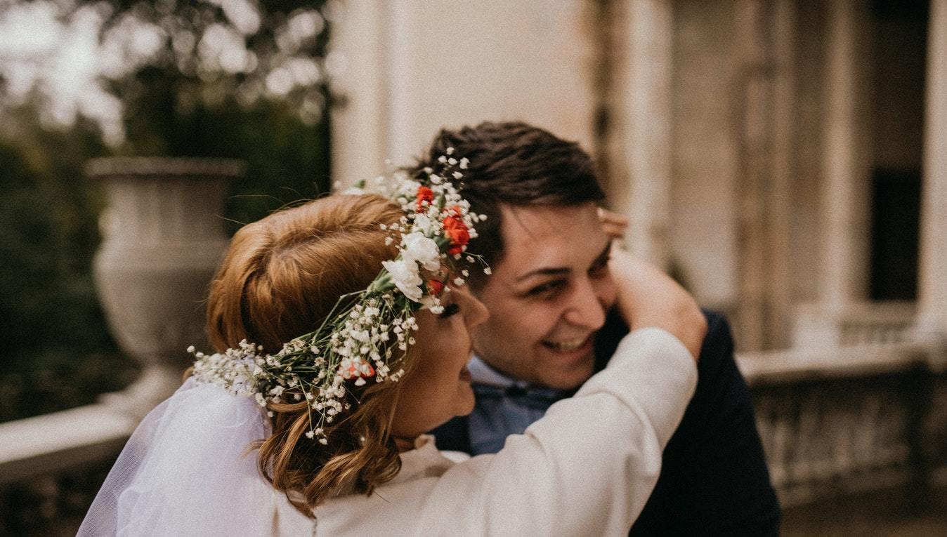 Tiny Details for Your Big Day: How to Calm Your Partner’s Nerves