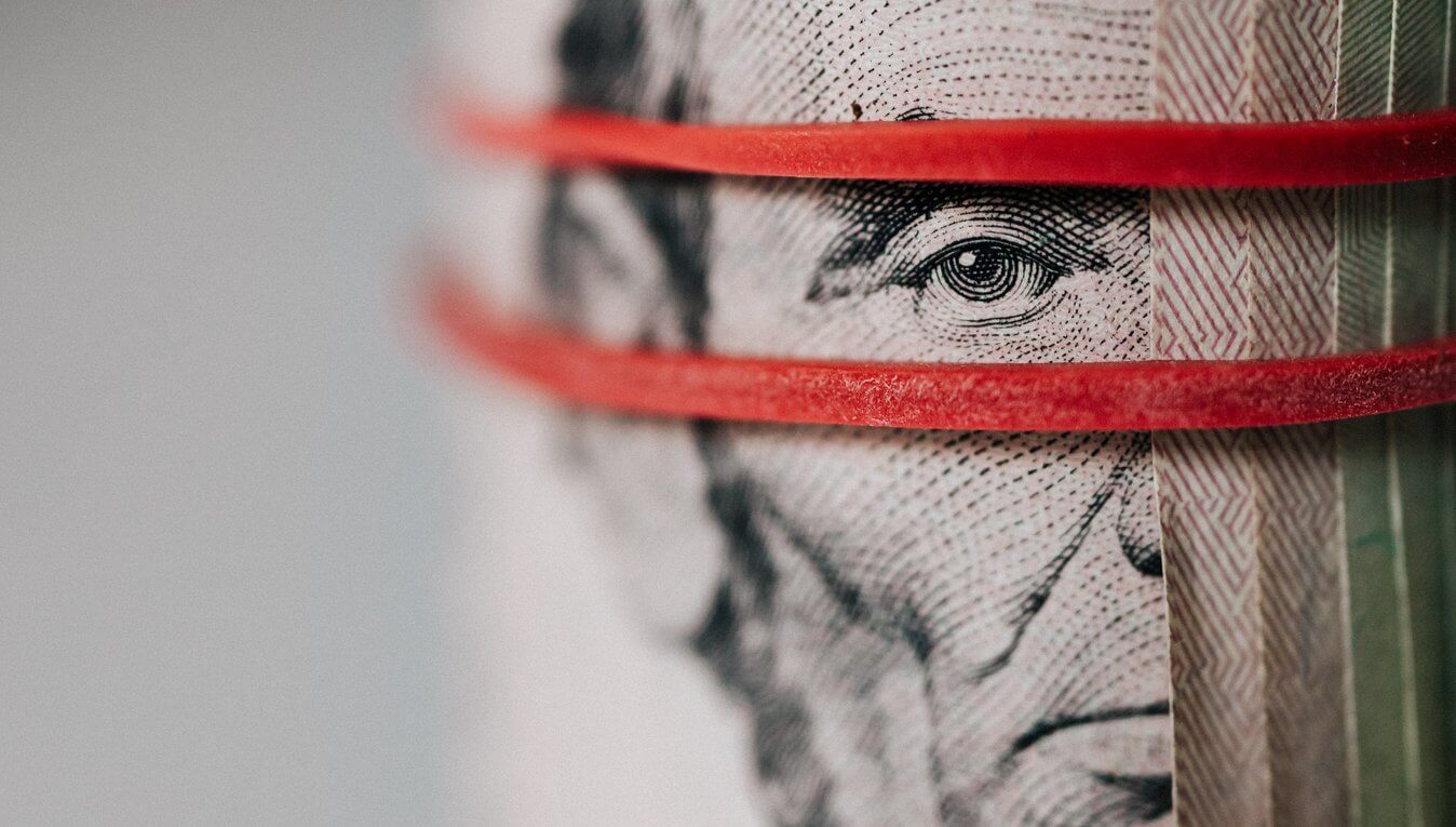 Tiny Details for Your Big Day: Smart Ways to Spend Your Monetary Gifts