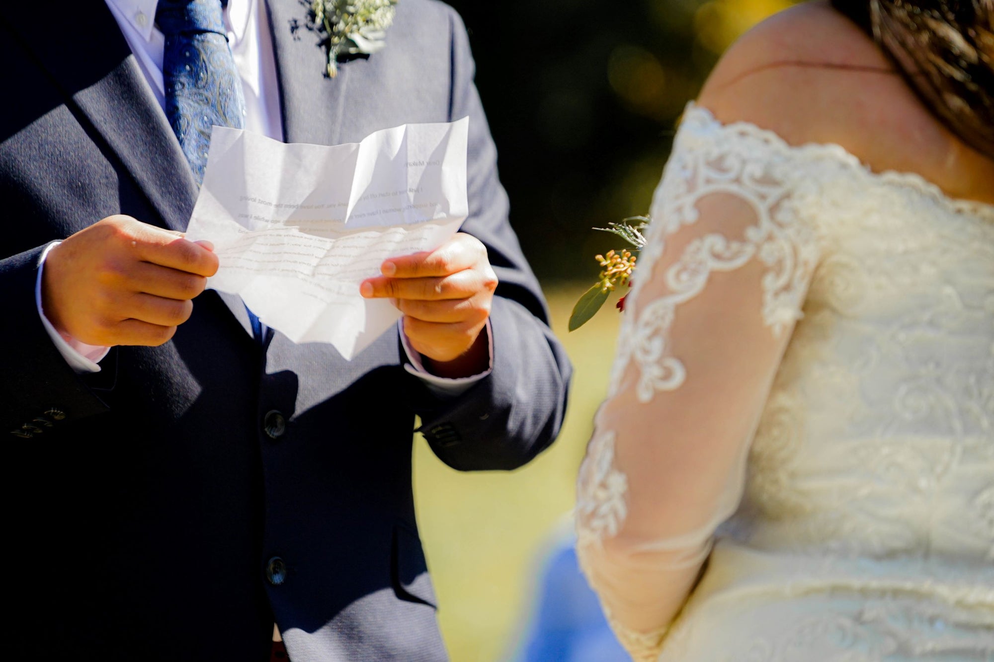 A Simple Guide to Writing Your Own Wedding Vows