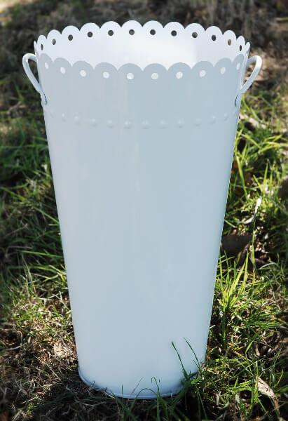 18" Scalloped WHITE ENAMEL Oval Flower Market Bucket with handles - view 1