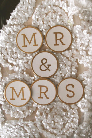 fancy gold foil mr mrs medallions round 2 5 extra s